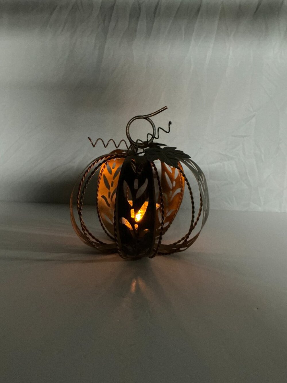 Metal Pumpkin Candle Holder - Picture 3 of 3